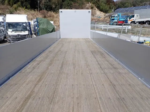 三菱 スーパーグレート 2PG-FS84VZ(8x4)の写真7