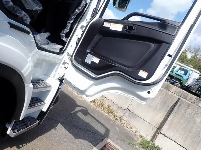 三菱 スーパーグレート 2PG-FS84VZ(8x4)の写真22