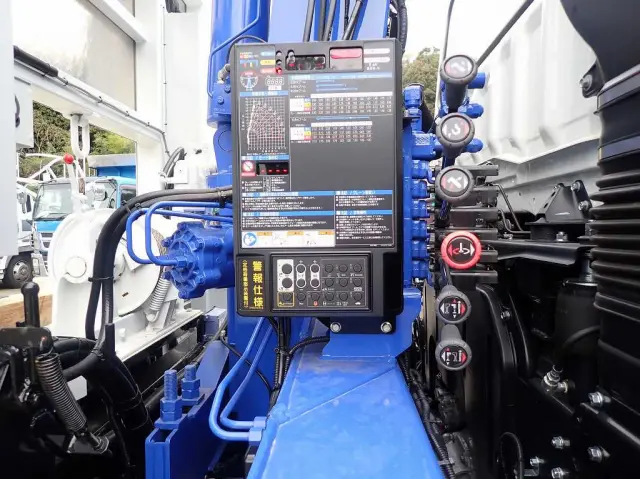 三菱 スーパーグレート 2PG-FS80VZ(8x4)の写真10