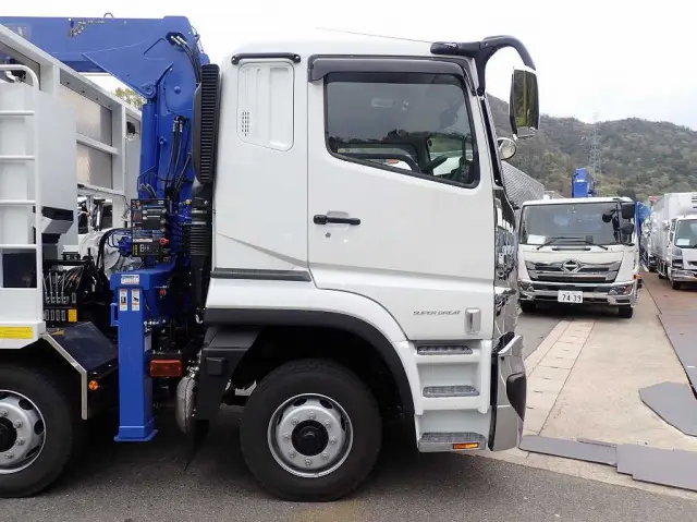 三菱 スーパーグレート 2PG-FS80VZ(8x4)の写真16