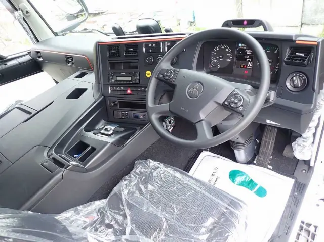 三菱 スーパーグレート 2PG-FS80VZ(8x4)の写真18