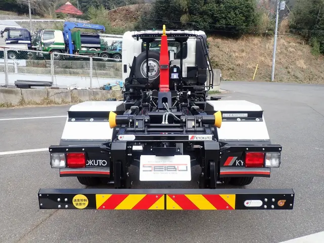 日野 レンジャー 2KG-GC2ABA(2WD)の写真5