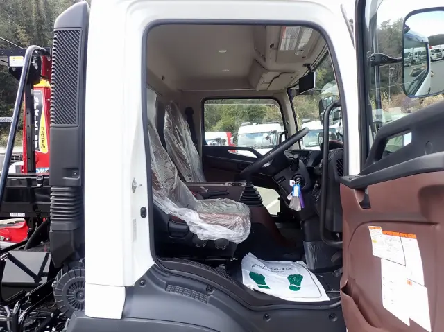 日野 レンジャー 2KG-GC2ABA(2WD)の写真13