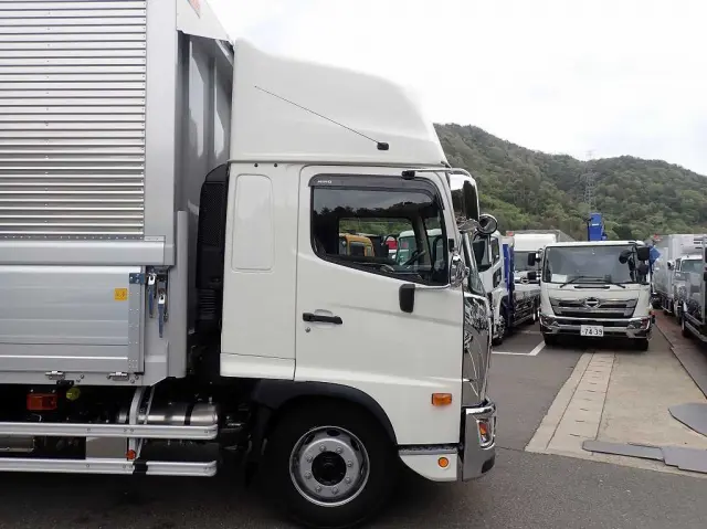 日野 レンジャー 2PG-FE2ACG(2WD)の写真15