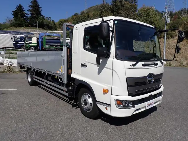 日野 レンジャー 2KG-FD2ABA(2WD)の写真2