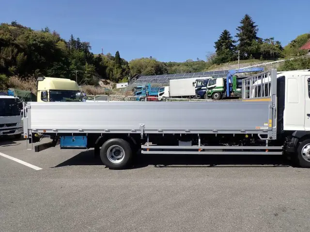 日野 レンジャー 2KG-FD2ABA(2WD)の写真9