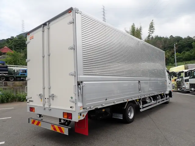 三菱 ファイター 2KG-FK65F(2WD)の写真3