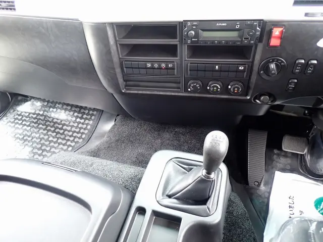 三菱 ファイター 2KG-FK65F(2WD)の写真18