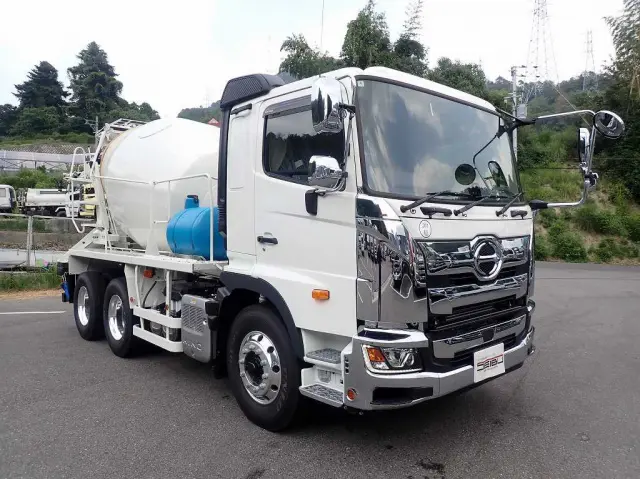 日野 プロフィア 2DG-FS1AGE(6x4)の写真3