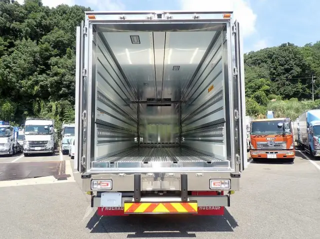 日野 プロフィア 2DG-FW1AHC(8x4)の写真6