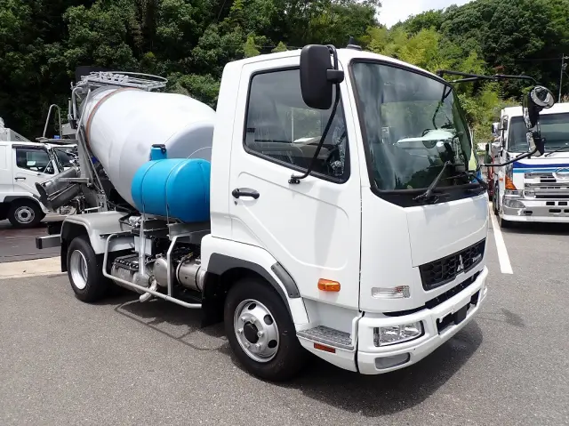 三菱 ファイター 2KG-FK72F(2WD)の写真2