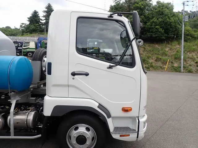 三菱 ファイター 2KG-FK72F(2WD)の写真14