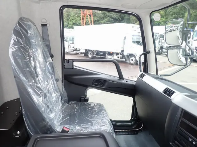 三菱 ファイター 2KG-FK72F(2WD)の写真23