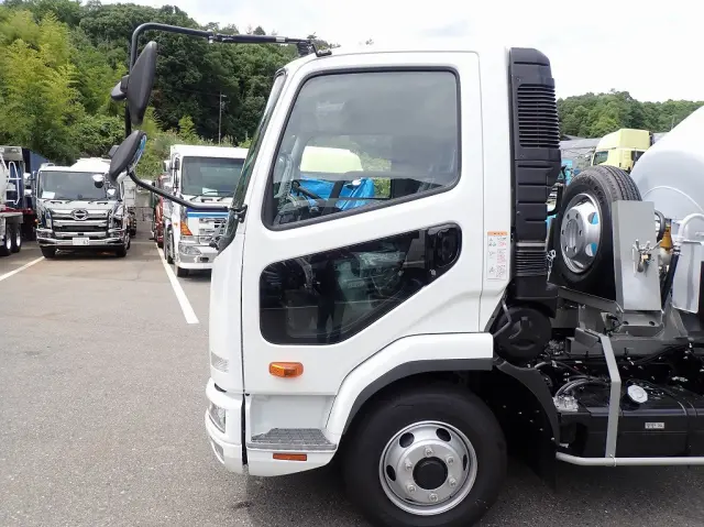 三菱 ファイター 2KG-FK72F(2WD)の写真16