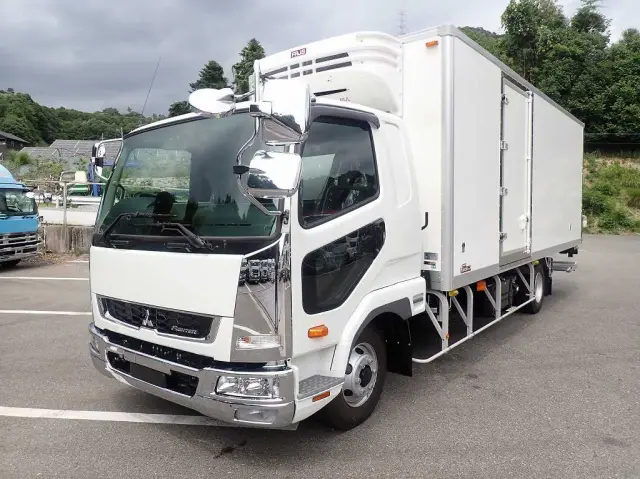 三菱 ファイター 2KG-FK65F(2WD)の写真1