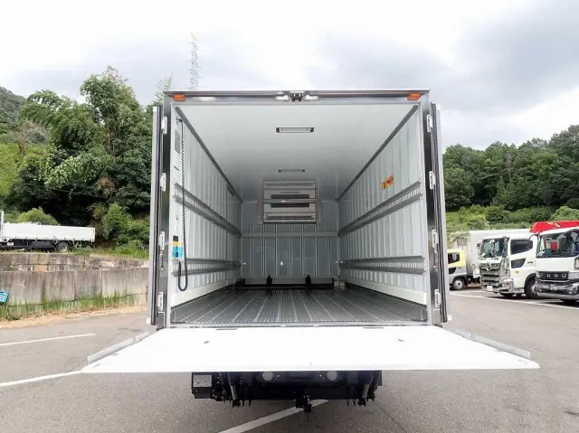 三菱 ファイター 2KG-FK65F(2WD)の写真7