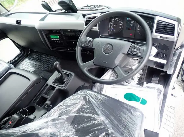 三菱 ファイター 2KG-FK65F(2WD)の写真15