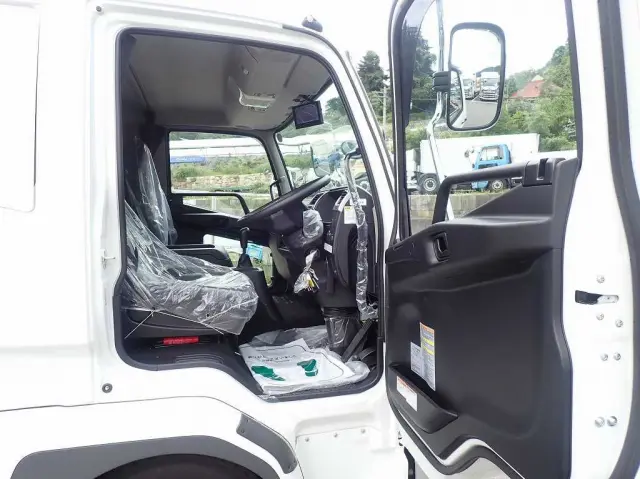 三菱 ファイター 2KG-FK65F(2WD)の写真20