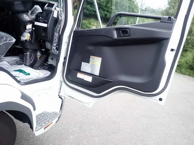 三菱 ファイター 2KG-FK65F(2WD)の写真21