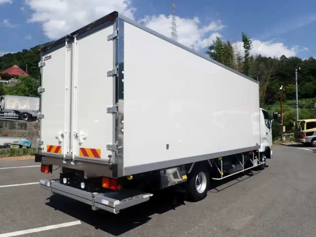 三菱 ファイター 2KG-FK65F(2WD)の写真3