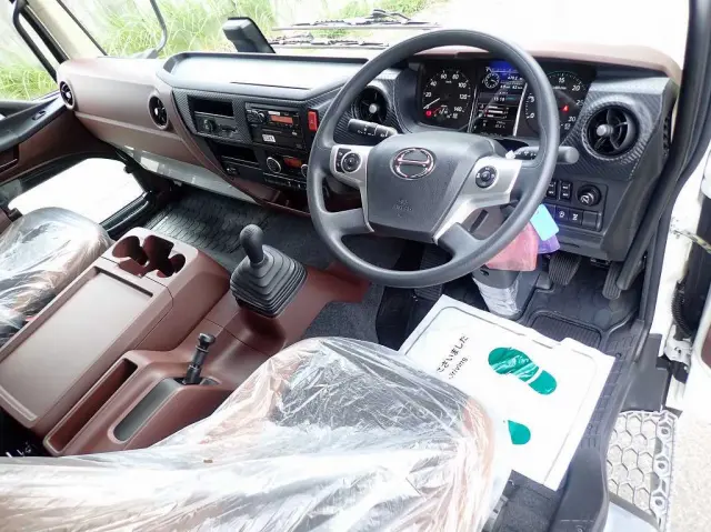 日野 レンジャー 2PG-FE2ACG(2WD)の写真16