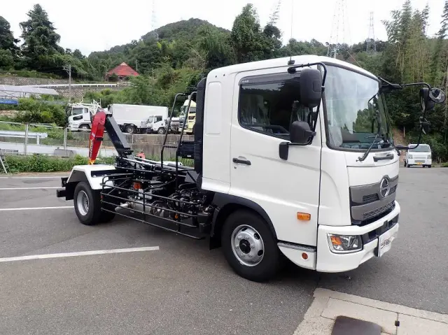 日野 レンジャー 2KG-GD2ABA(2WD)の写真3