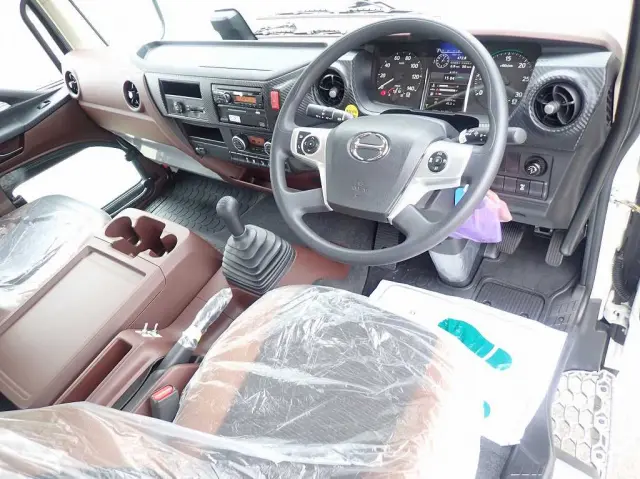 日野 レンジャー 2KG-GD2ABA(2WD)の写真16