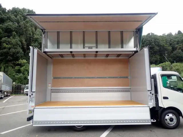 日野 デュトロ 2WG-XZU713N(2WD)の写真8