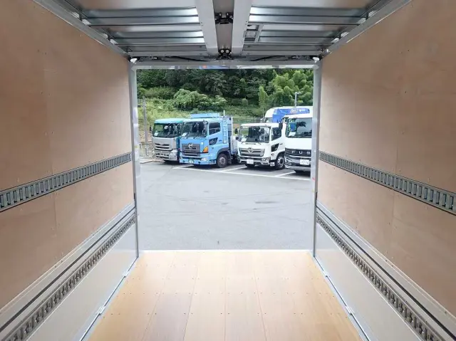 日野 デュトロ 2WG-XZU713N(2WD)の写真10