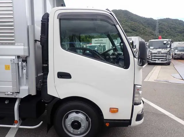 日野 デュトロ 2WG-XZU723N(2WD)の写真16