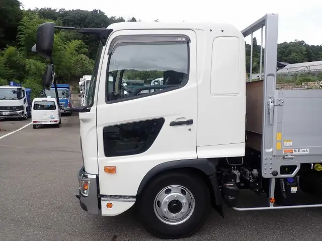 日野 レンジャー 2PG-FD2ABG(2WD)の写真13