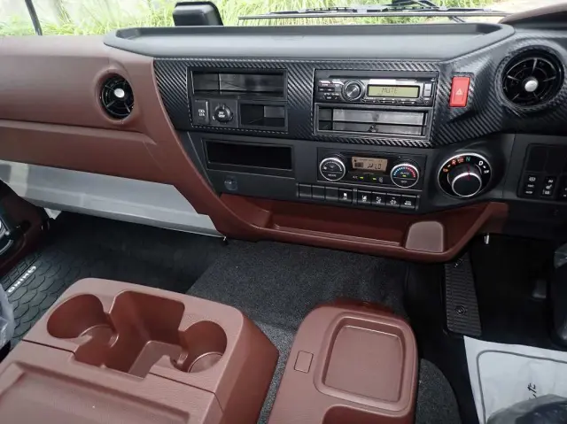 日野 レンジャー 2PG-FD2ABG(2WD)の写真17