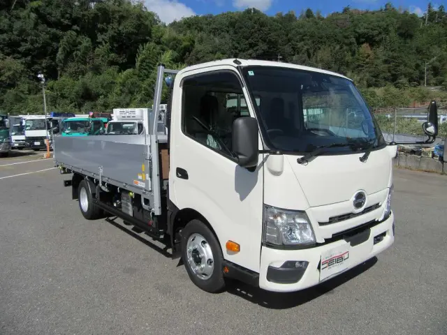 日野 デュトロ 2WG-XZU713N(2WD)の写真2