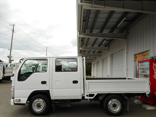 いすゞ エルフ TKG-NHS85A(4WD)の写真5