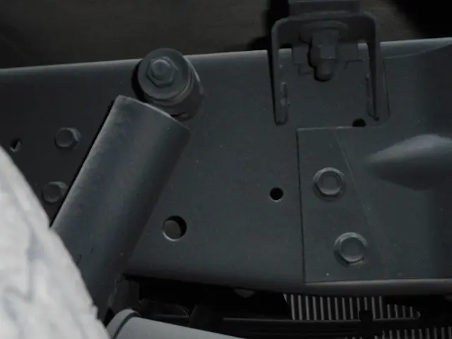 いすゞ エルフ TKG-NHS85A(4WD)の写真23