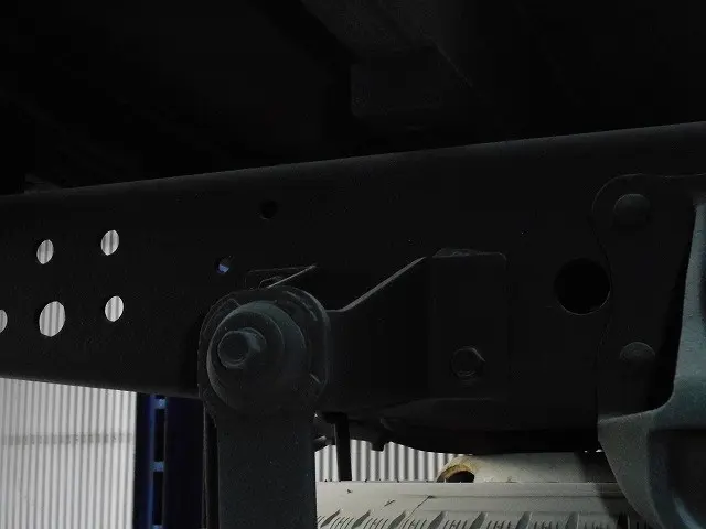 いすゞ エルフ TKG-NHS85A(4WD)の写真25