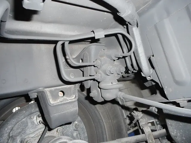 トヨタ ハイエースバン LDF-KDH206V(4WD)の写真27