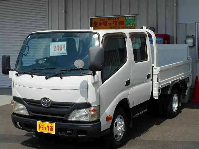 トヨタ ダイナ SKG-XZU685(4WD)の写真1