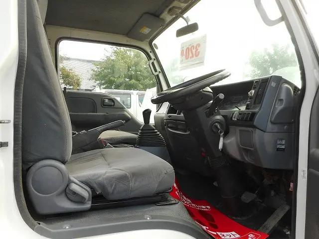 マツダ タイタン LHS85A(4WD)の写真13