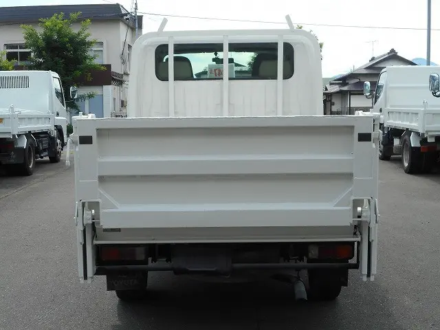 トヨタ ダイナ LDF-KDY281(4WD)の写真6