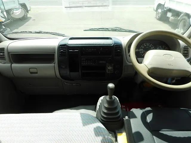 トヨタ ダイナ LDF-KDY281(4WD)の写真13