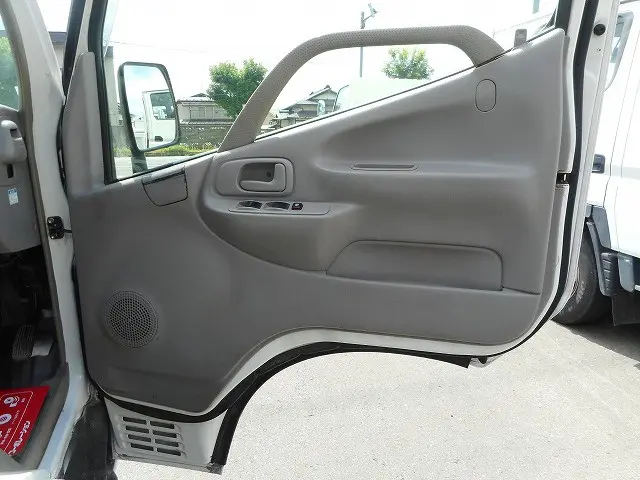 トヨタ ダイナ LDF-KDY281(4WD)の写真16