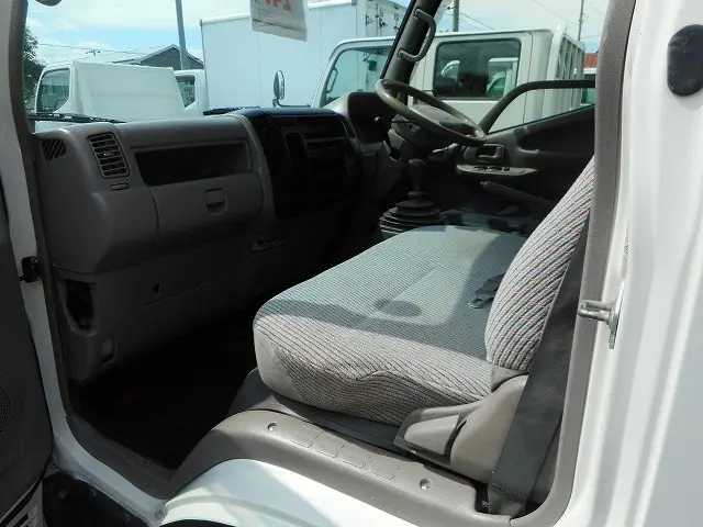 トヨタ ダイナ LDF-KDY281(4WD)の写真20