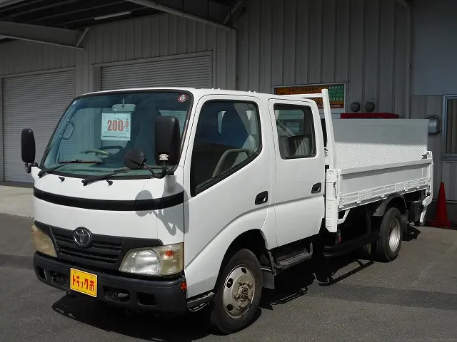 トヨタ ダイナ XZU388(4WD)の写真1