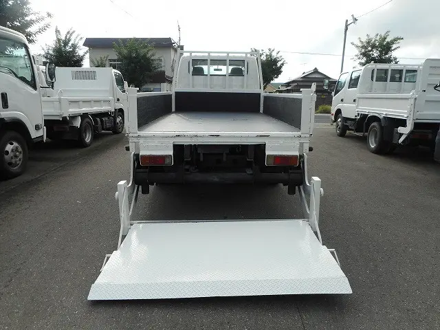 トヨタ ダイナ XZU388(4WD)の写真10
