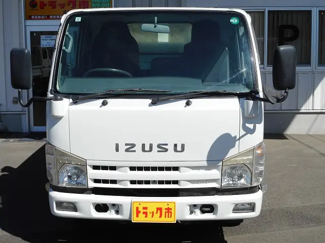 いすゞ エルフ SDG-NKS85AN(4WD)の写真2