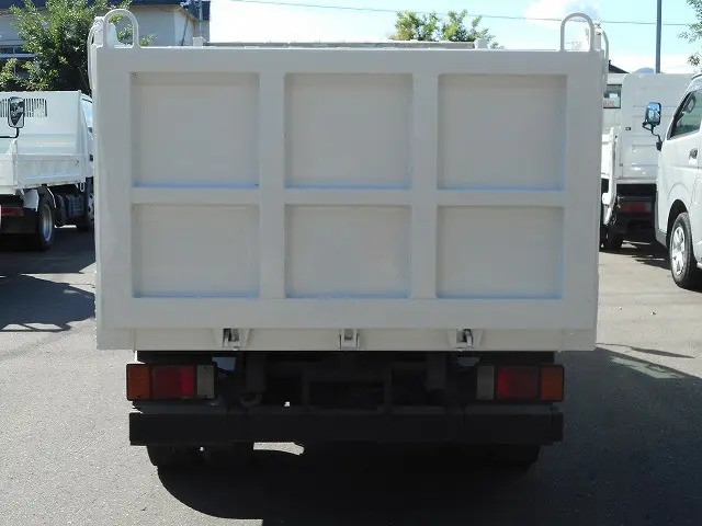 いすゞ エルフ SDG-NKS85AN(4WD)の写真6