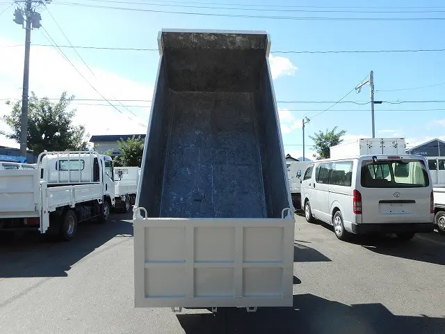 いすゞ エルフ SDG-NKS85AN(4WD)の写真9