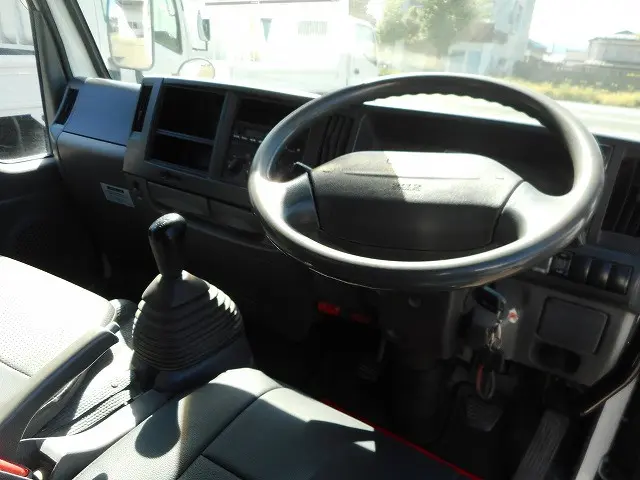 いすゞ エルフ SDG-NKS85AN(4WD)の写真13