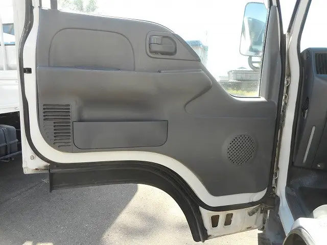いすゞ エルフ SDG-NKS85AN(4WD)の写真18